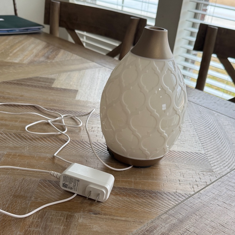 White and Gold young living Diffuser